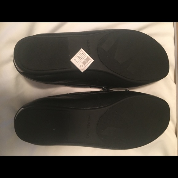 Michael Kors leather Suki Moc shoe size 8M - Picture 4 of 6